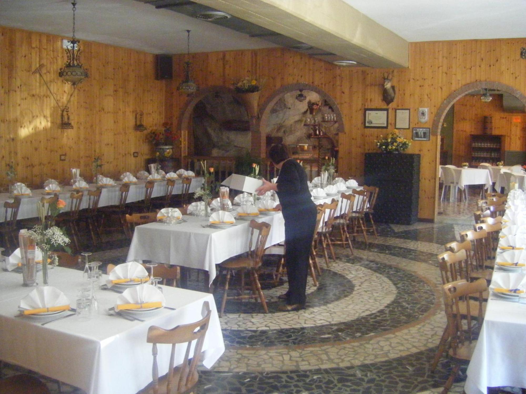 Hotel Fior di Roccia Gaby Esterno foto