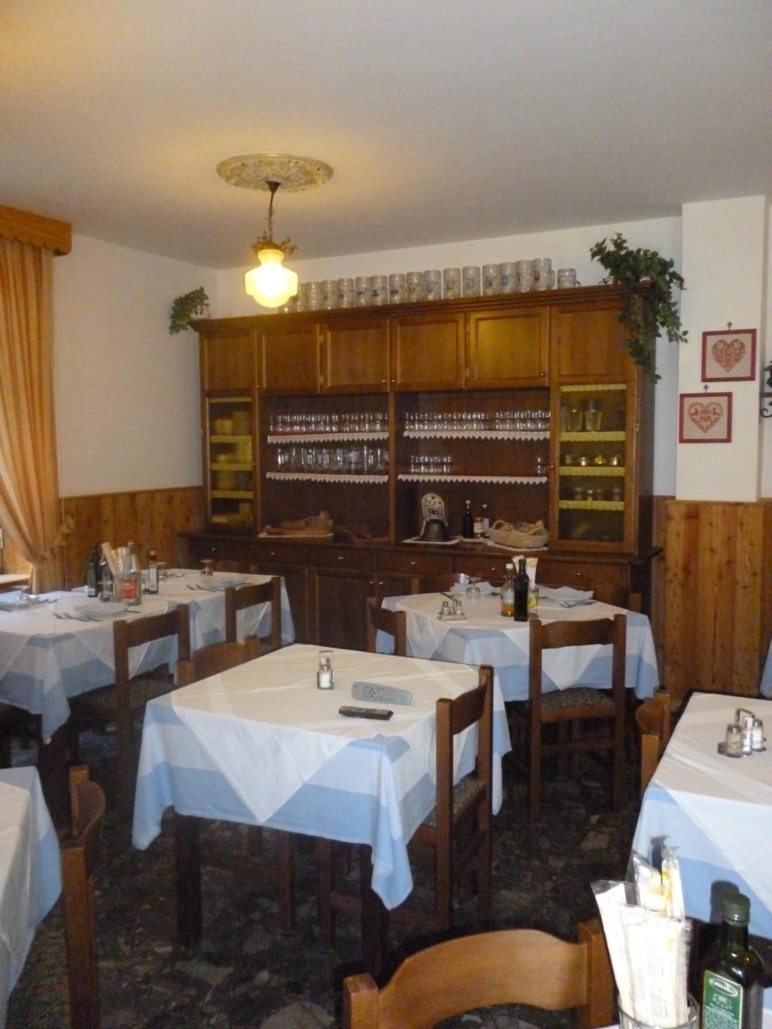 Hotel Fior di Roccia Gaby Esterno foto