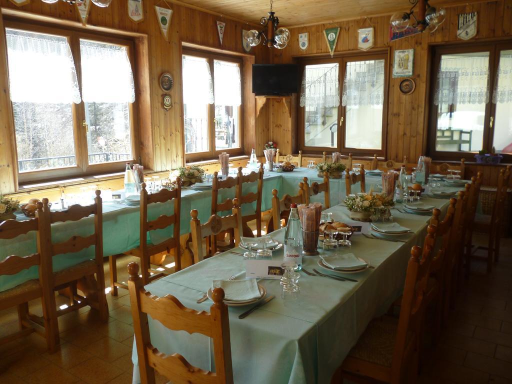 Hotel Fior di Roccia Gaby Esterno foto